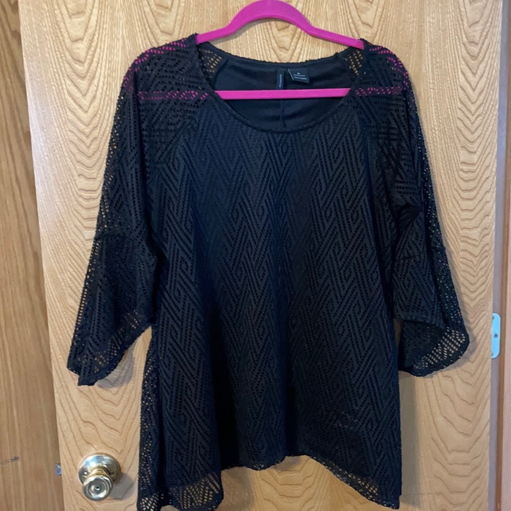 Black Lace top with batwing arms